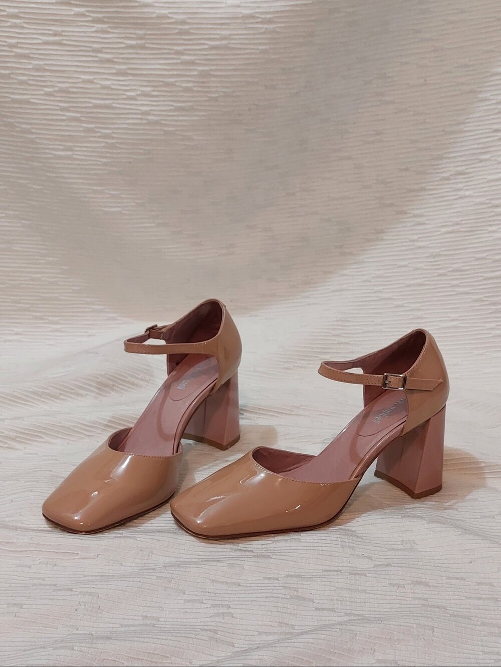Jeffrey Campbell Nude & Blush Patent Mary Jane Block Heels Size 8
